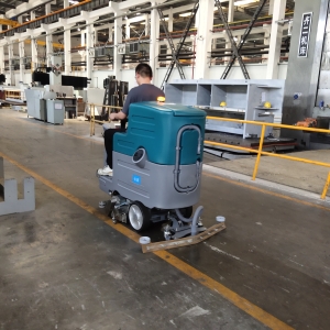 機(jī)械加工場洗地機(jī)